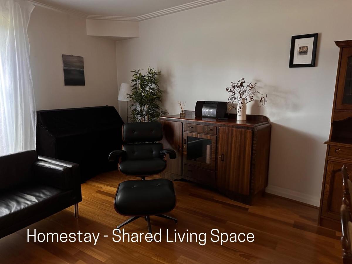 Homestay - Yarra River Boulevard - Private Room Melbourne Esterno foto