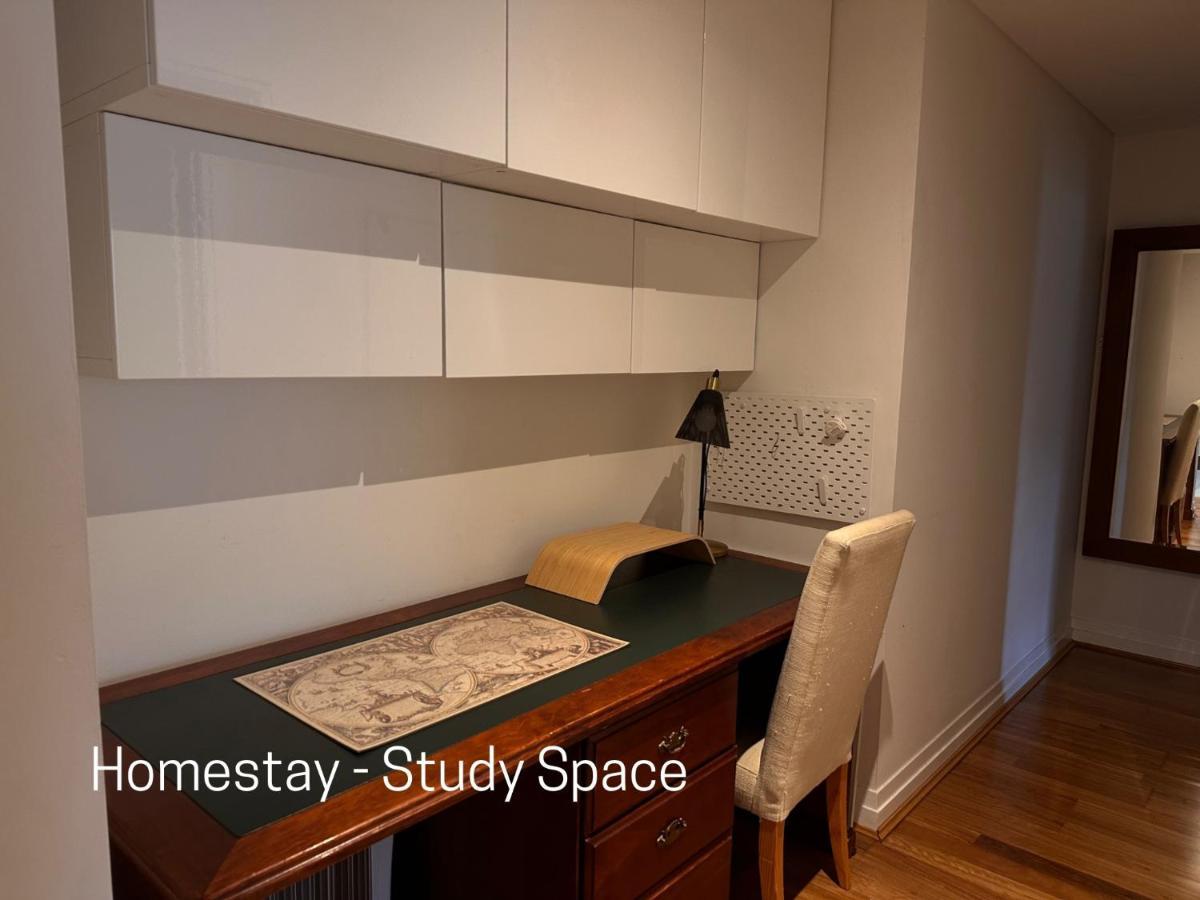 Homestay - Yarra River Boulevard - Private Room Melbourne Esterno foto
